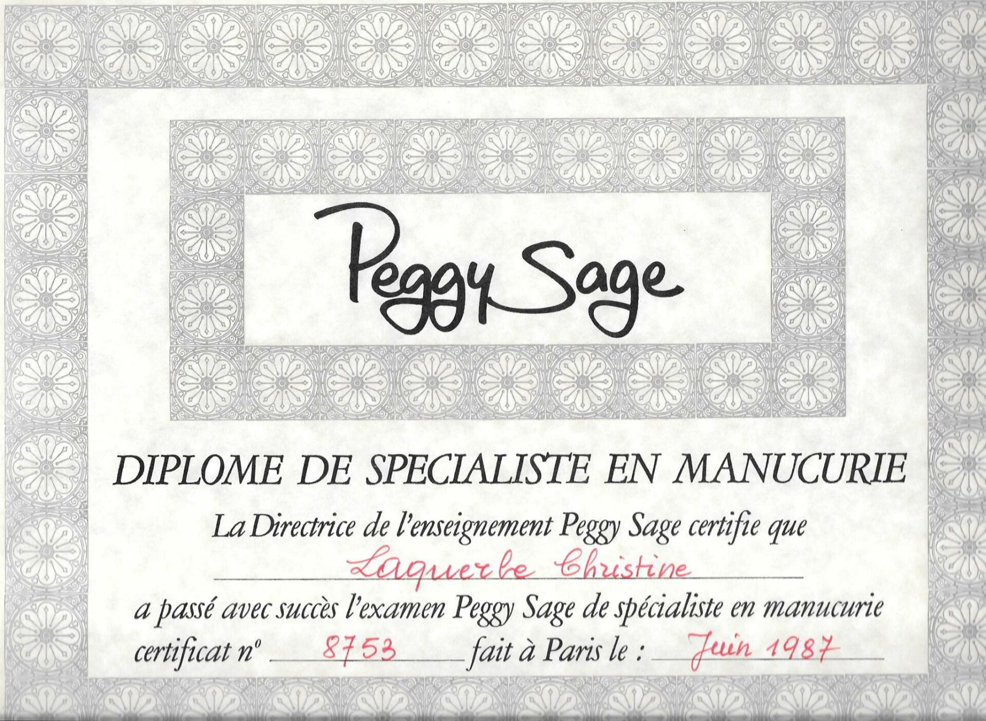 Diplôme manucurie