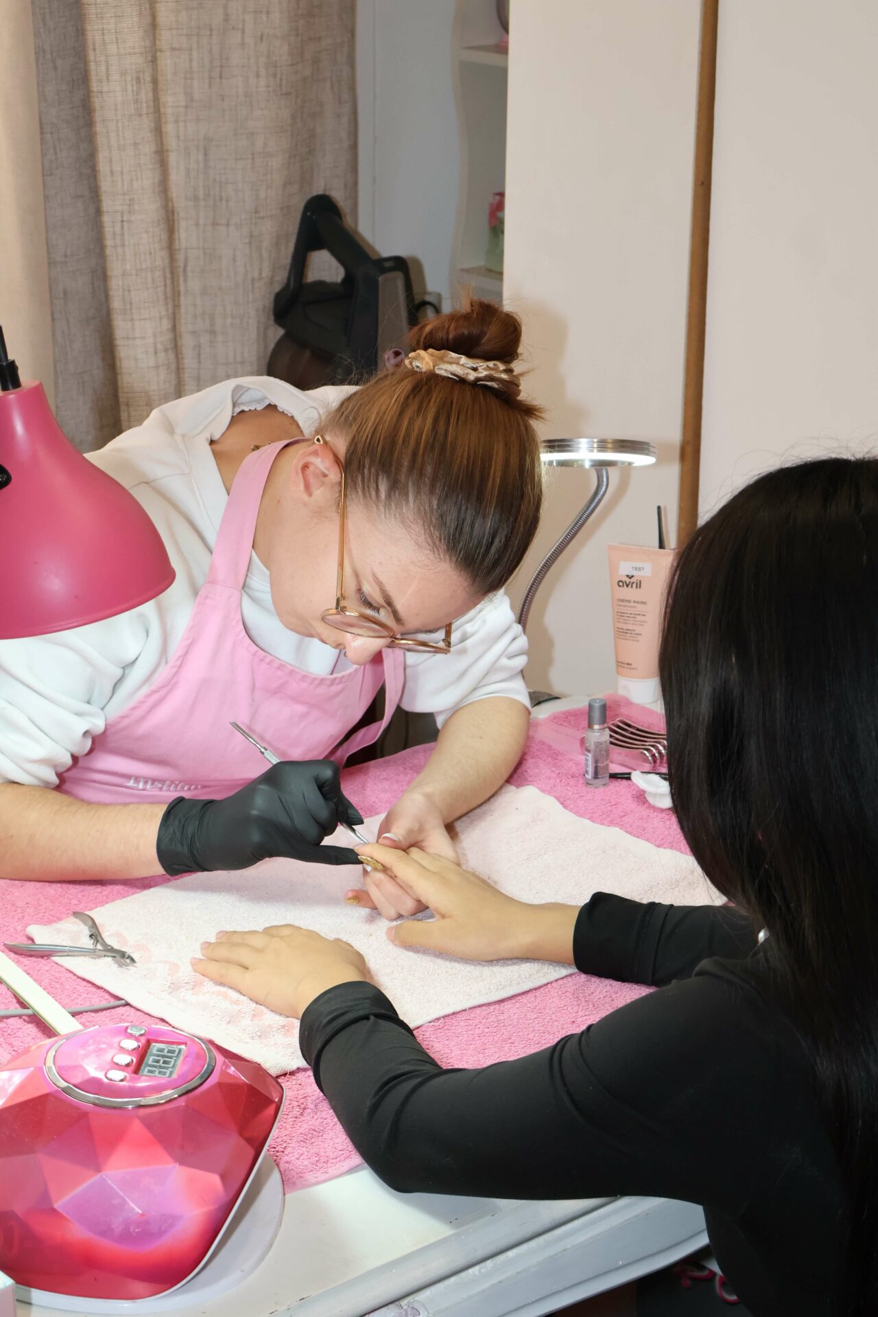 Onglerie et manucurie chez Adonisse Aix-en-Provence